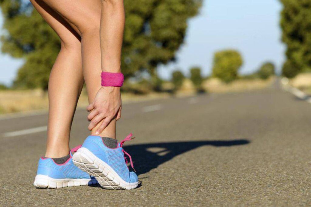 درد پا حین راه رفتن یا ورزش